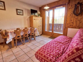 Appartement cosy au pied des pistes avec WIFI et parking privé - FR-1-505-134